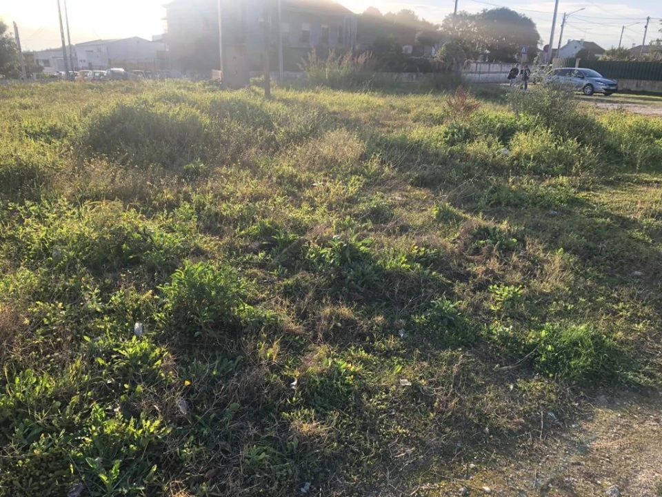 Terreno para Venda em Vale de Santarem Foto 2