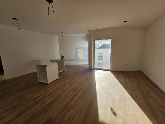 Apartamento T2 para Venda em São Martinho do Porto Foto 4