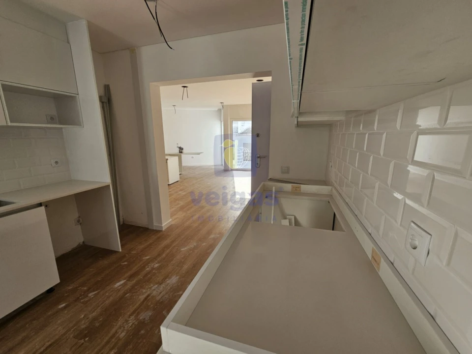 Apartamento T2 para Venda em São Martinho do Porto Foto 2