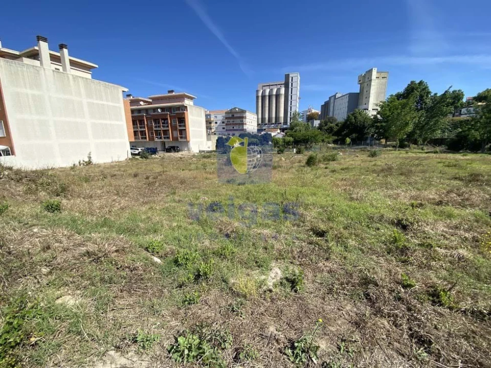 Terreno para Venda em Caldas da Rainha - Santo Onofre e Serra do Bouro Foto 2