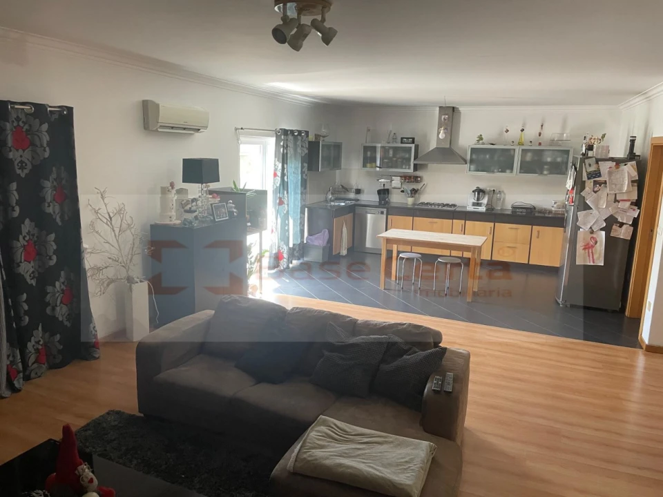 Apartamento T3 para Venda em Vila de Rei Foto 1