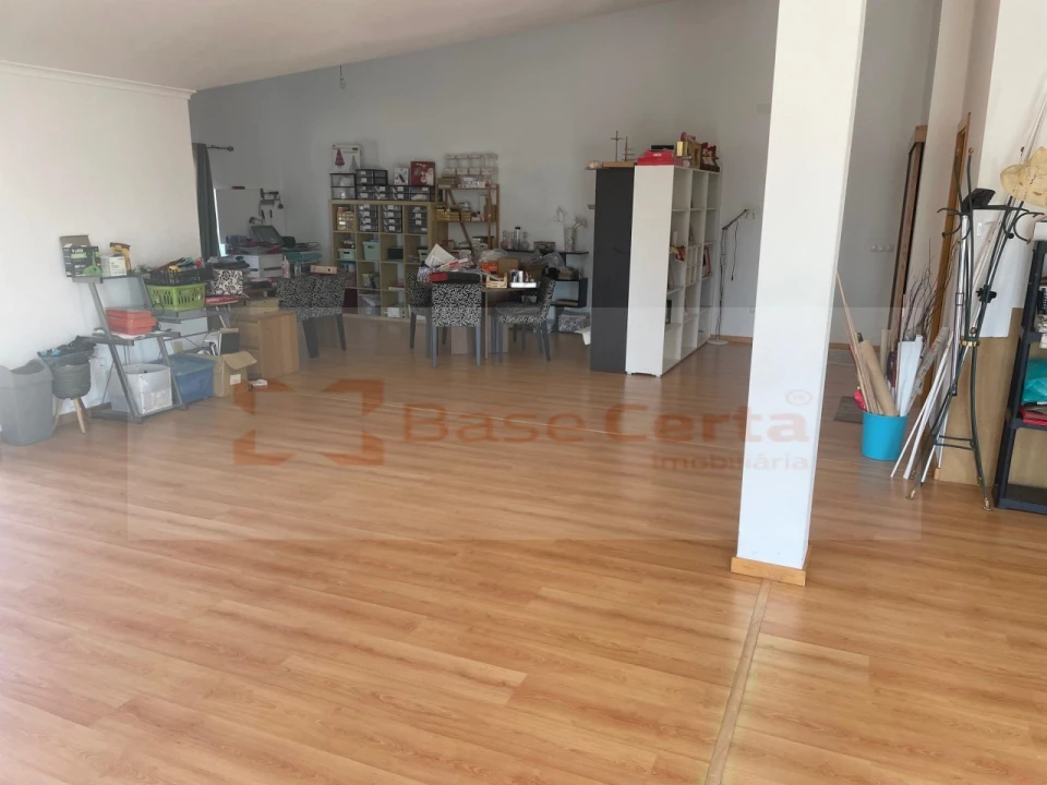 Apartamento T3 para Venda em Vila de Rei Foto 12