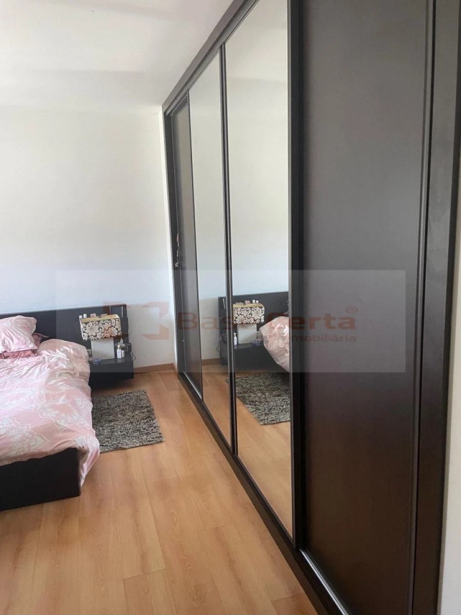 Apartamento T3 para Venda em Vila de Rei Foto 5