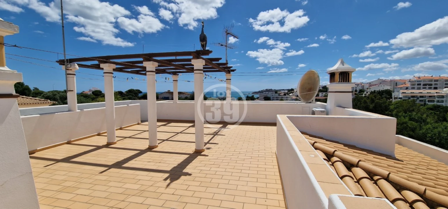 Moradia T4 para Venda em Albufeira e Olhos de Água Foto 37