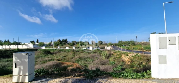 Moradia T4 para Venda em Guia