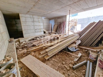 Moradia T4 para Venda em Guia