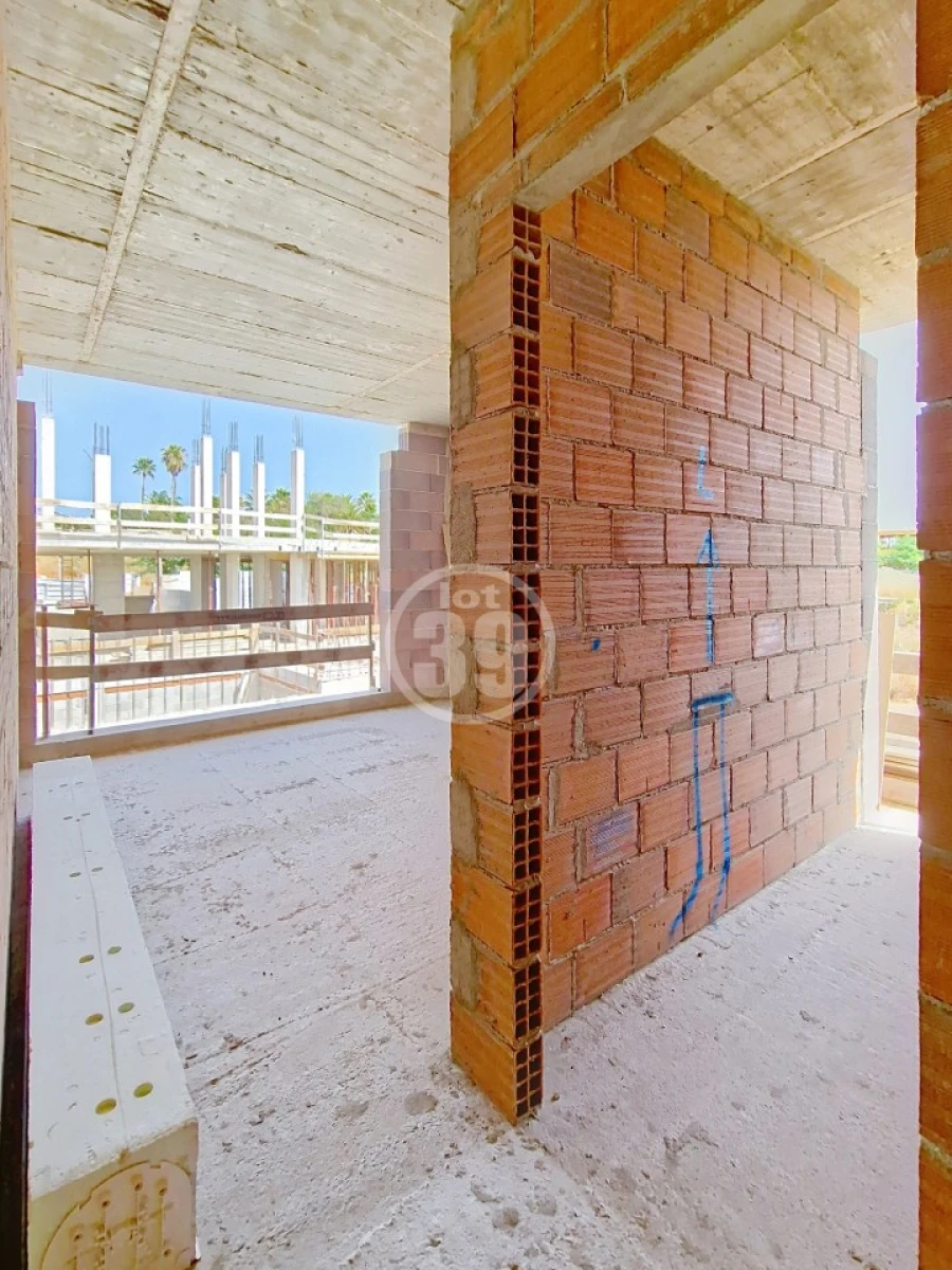 Moradia T4 para Venda em Guia Foto 22