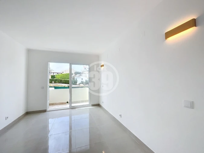 Moradia T3 para Venda em Albufeira e Olhos de Água Foto 21