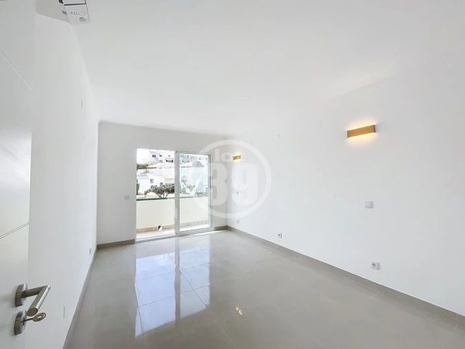 Moradia T3 para Venda em Albufeira e Olhos de Água Foto 24