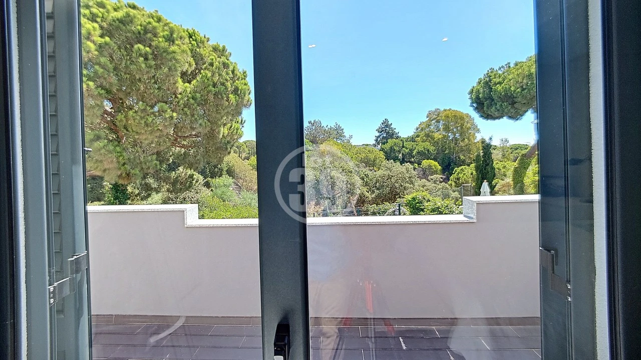 Moradia T5 para Venda em Albufeira e Olhos de Água Foto 31