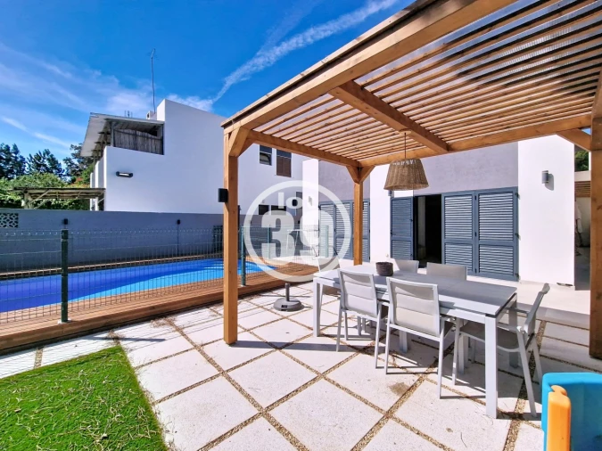 Moradia T5 para Venda em Albufeira e Olhos de Água Foto 58