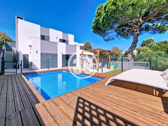 Moradia T5 para Venda em Albufeira e Olhos de Água Foto 59