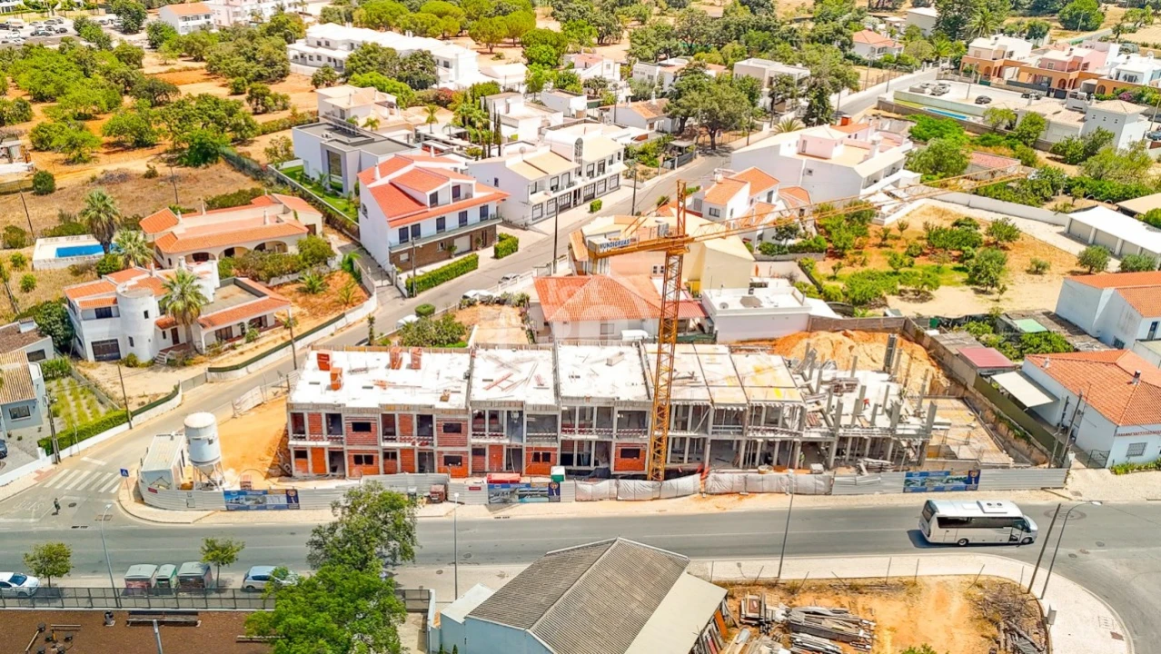 Moradia T3 para Venda em Almancil Foto 5