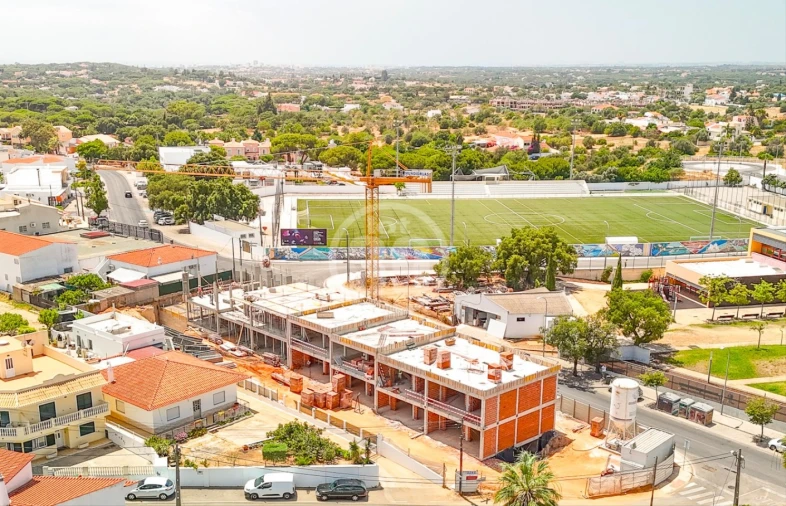 Moradia T3 para Venda em Almancil Foto 4