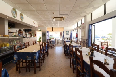 Negócio para Venda em Albufeira e Olhos de Água