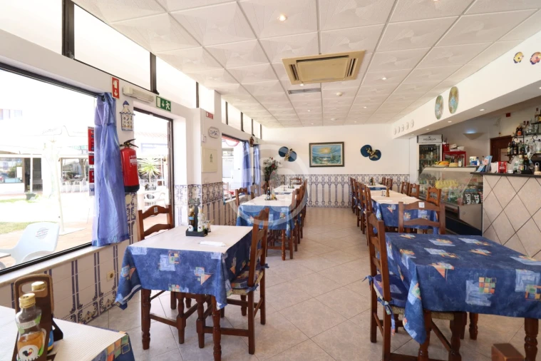 Negócio para Venda em Albufeira e Olhos de Água Foto 2