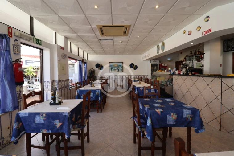 Negócio para Venda em Albufeira e Olhos de Água Foto 3