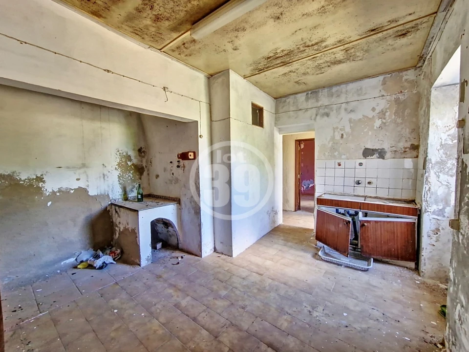 Prédio para Venda em Alcantarilha e Pêra Foto 9