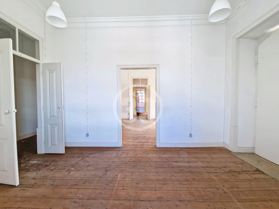 Prédio para Venda em Alcantarilha e Pêra Foto 49