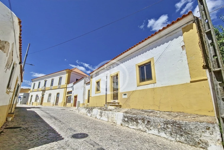 Prédio para Venda em Alcantarilha e Pêra Foto 3