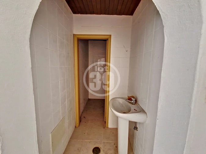 Prédio para Venda em Alcantarilha e Pêra Foto 31