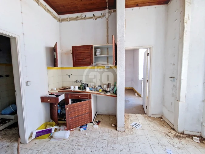 Prédio para Venda em Alcantarilha e Pêra Foto 58