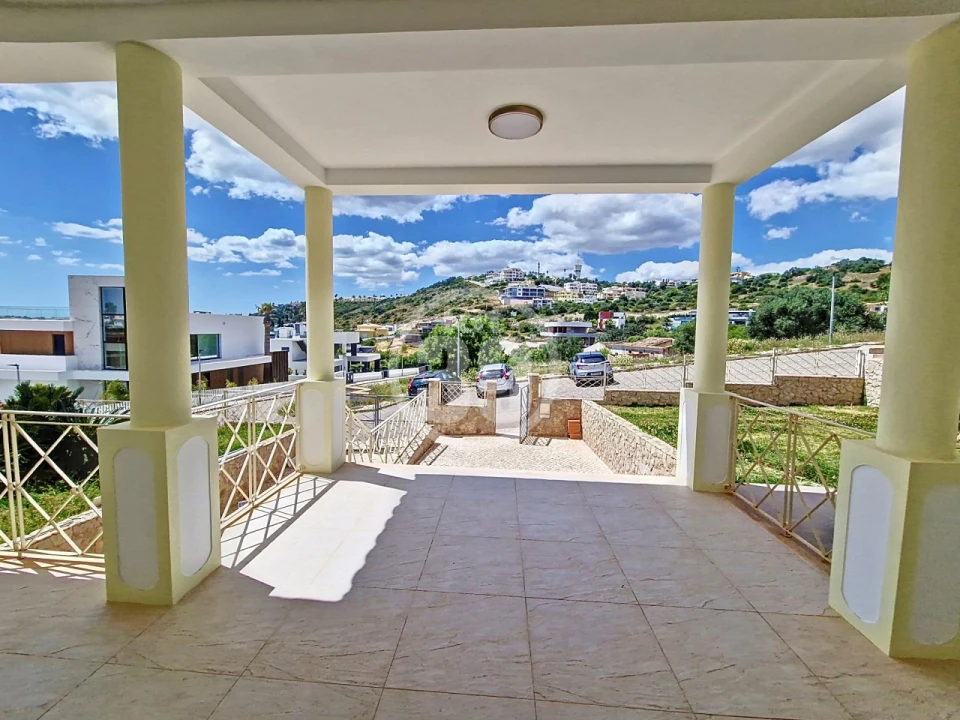 Moradia T4 para Venda em Albufeira e Olhos de Água Foto 5