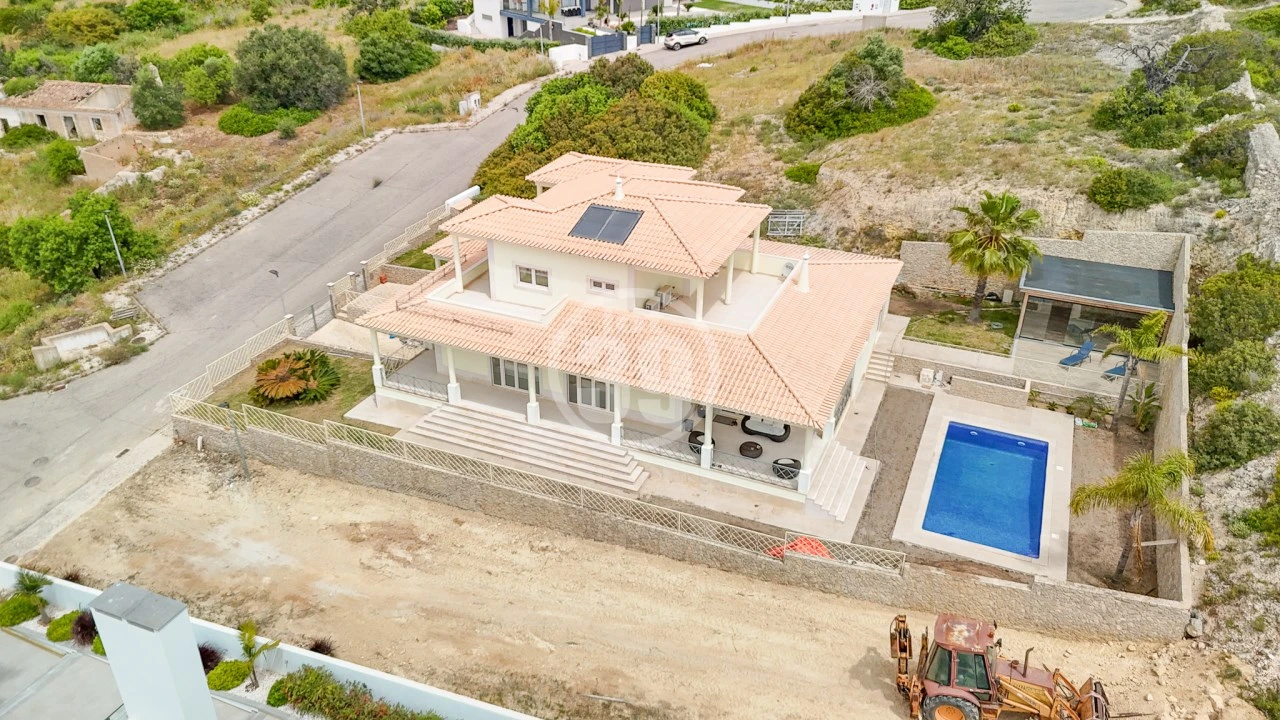 Moradia T4 para Venda em Albufeira e Olhos de Água Foto 46