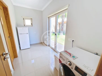 Moradia T4 para Venda em Albufeira e Olhos de Água