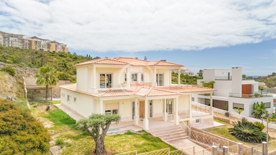 Moradia T4 para Venda em Albufeira e Olhos de Água Foto 4
