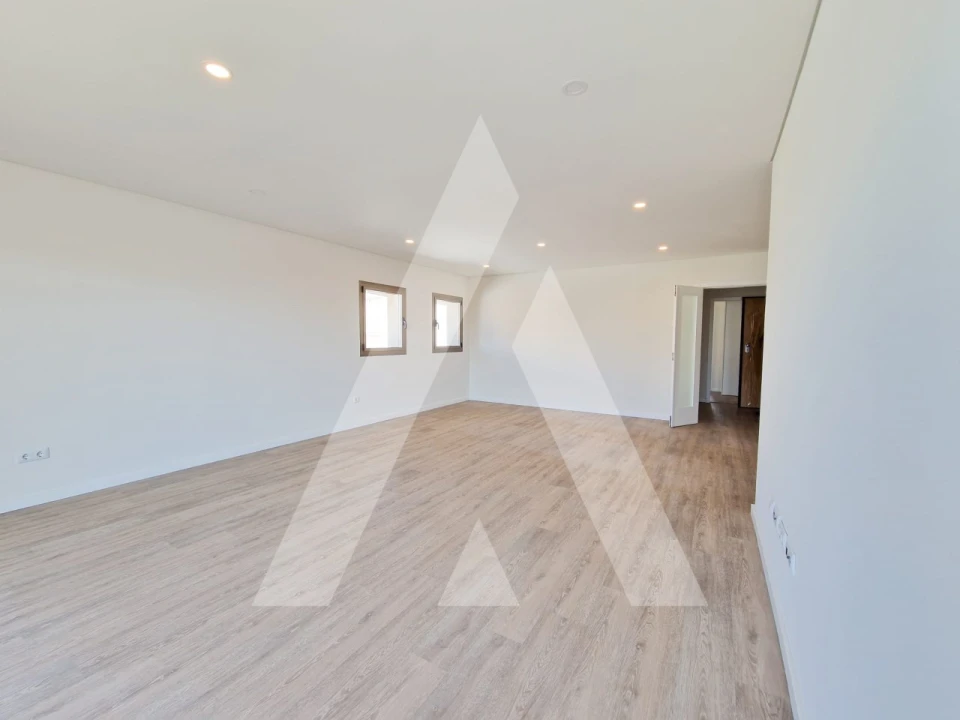 Apartamento T3 para Venda em Gafanha da Encarnação Foto 8