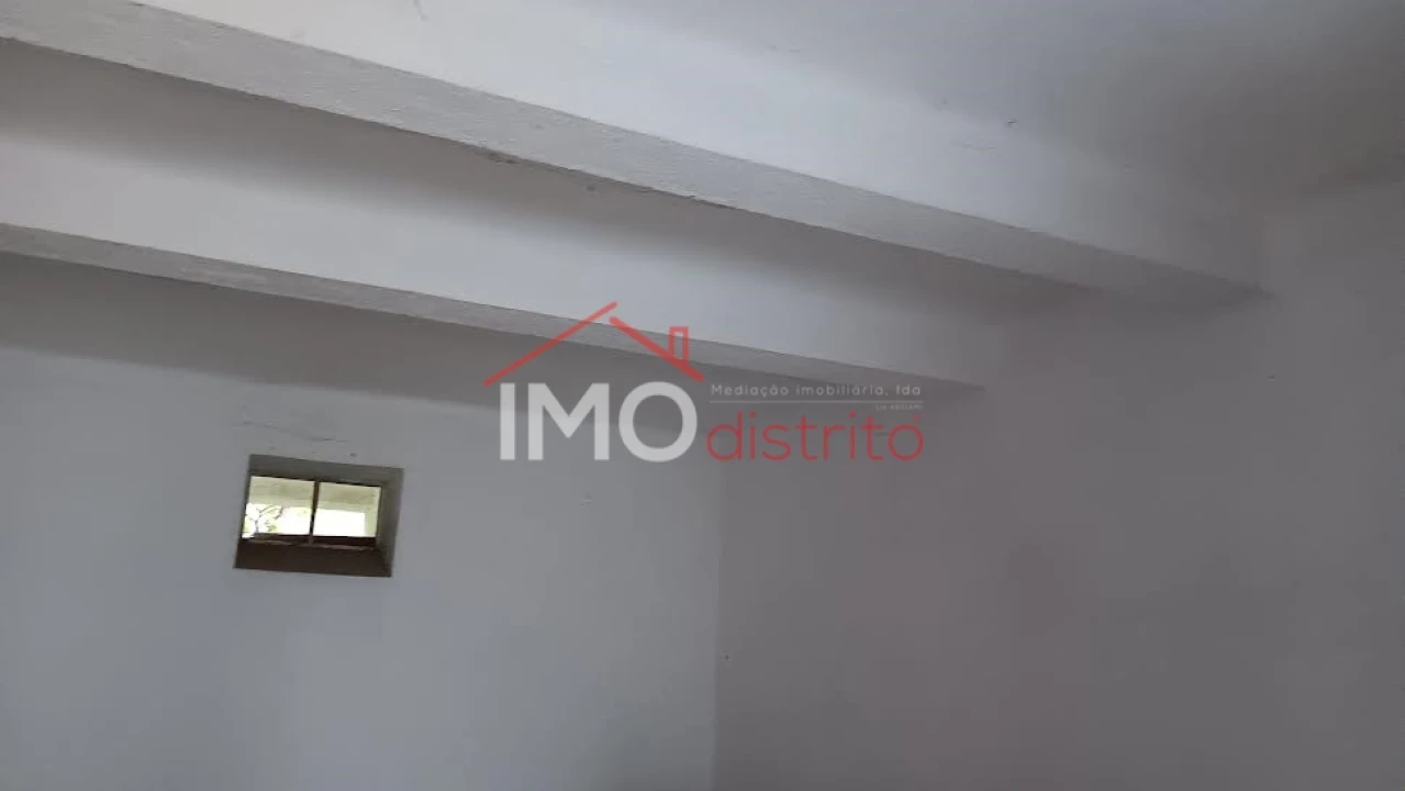 Moradia T0 para Venda em Beirã Foto 24