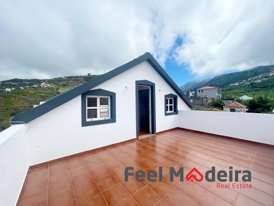 Moradia T3 para Venda em Ribeira Brava Foto 6