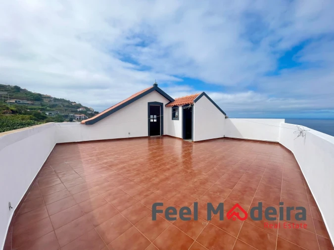 Moradia T3 para Venda em Ribeira Brava Foto 3