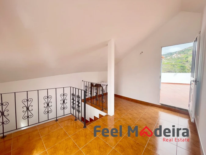 Moradia T3 para Venda em Ribeira Brava Foto 8