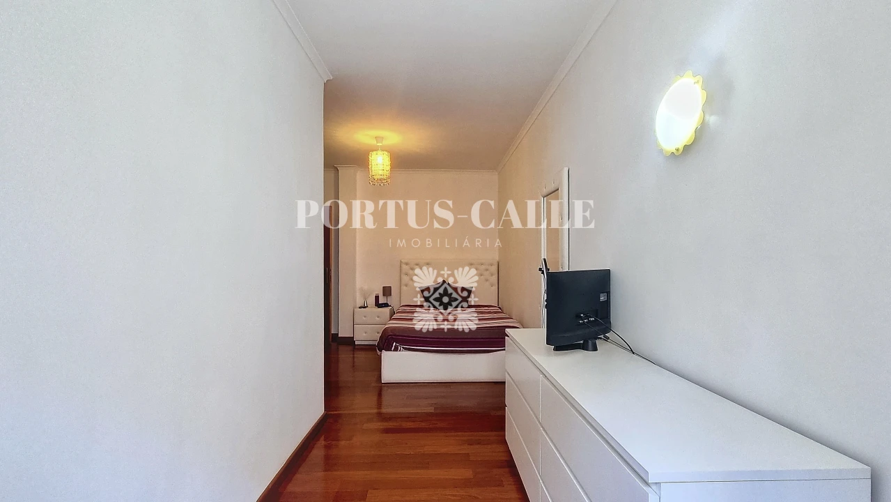 Moradia T3 para Venda em Cedofeita, Santo Ildefonso, Sé, Miragaia, São Nicolau e Vitória Foto 18