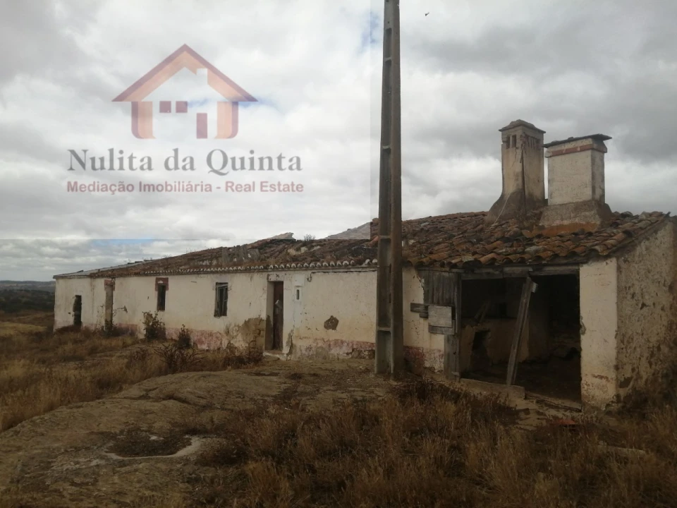 Quinta para Venda em Aldeia dos Fernandes Foto 1