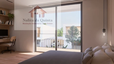 Moradia T4 para Venda em Albufeira e Olhos de Água