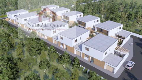 Moradia T4 para Venda em Albufeira e Olhos de Água