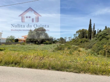 Terreno para Venda em Albufeira e Olhos de Água