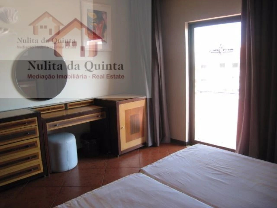 Apartamento T1 para Venda em Albufeira e Olhos de Água Foto 12