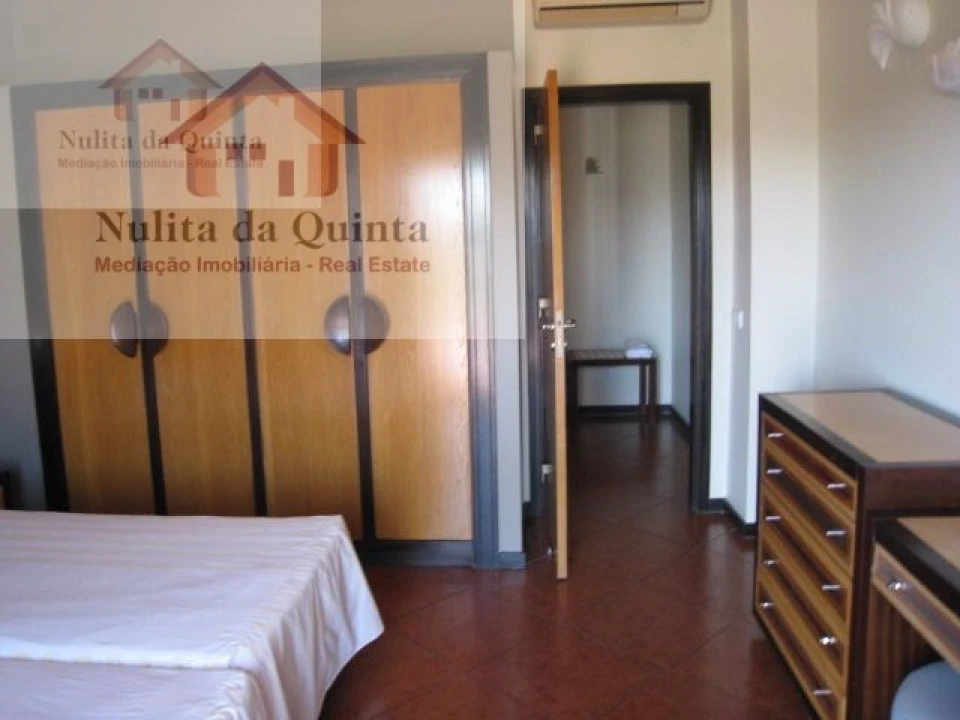 Apartamento T1 para Venda em Albufeira e Olhos de Água Foto 14