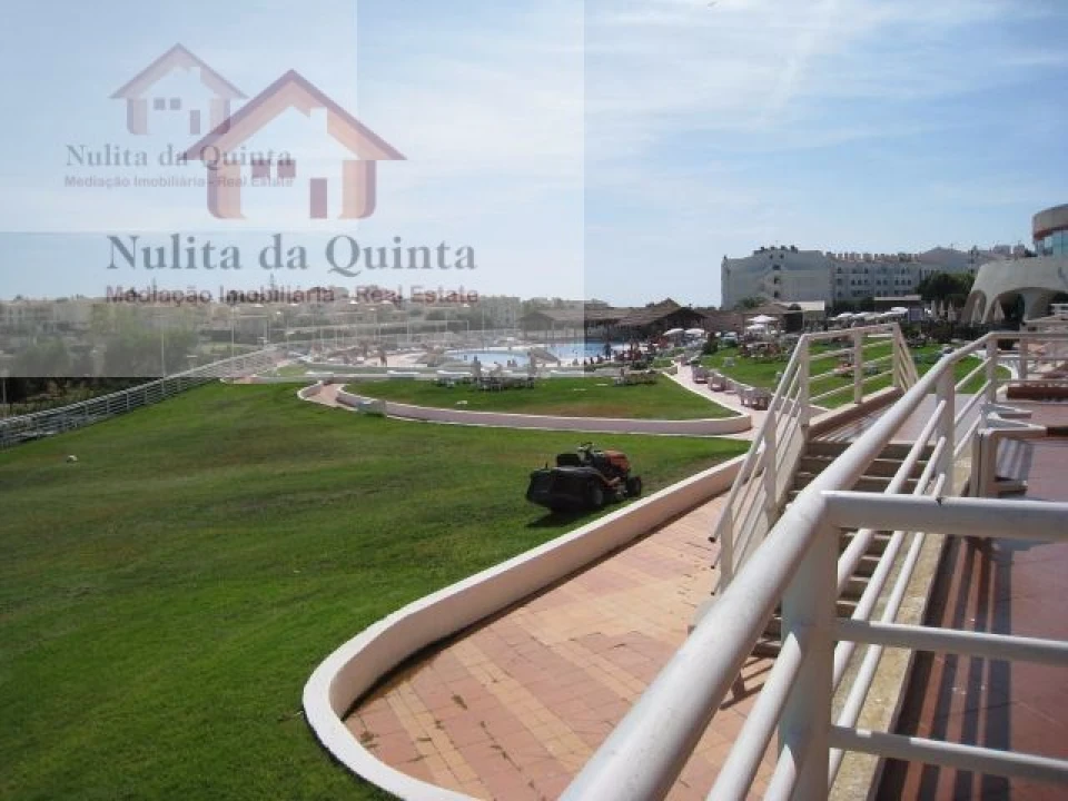Apartamento T1 para Venda em Albufeira e Olhos de Água Foto 17