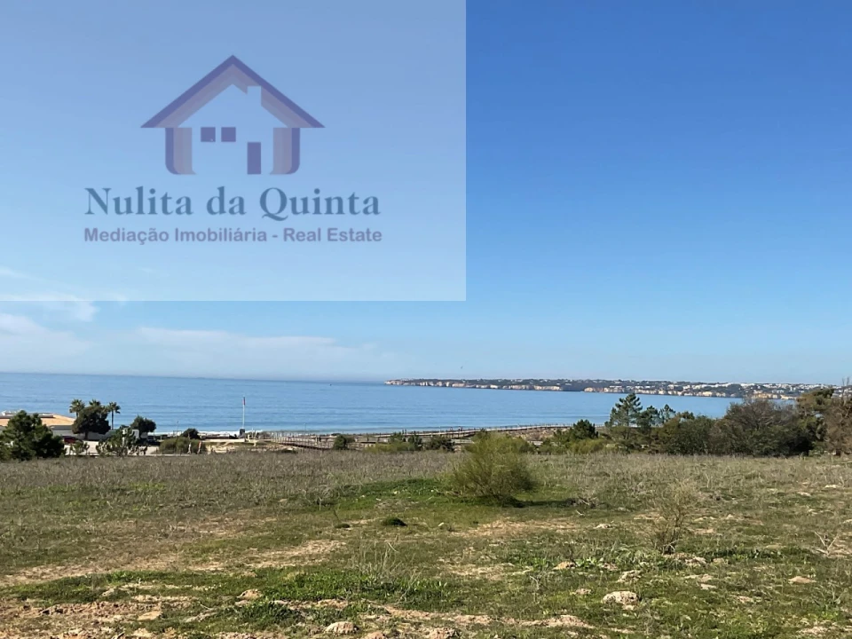 Moradia T4 para Venda em Albufeira e Olhos de Água Foto 18