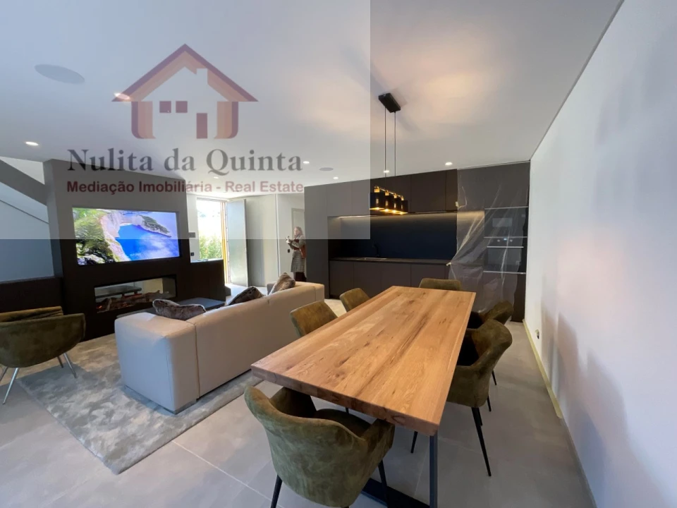 Moradia T3 para Venda em Albufeira e Olhos de Água Foto 18