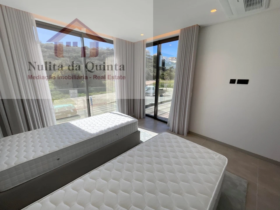 Moradia T3 para Venda em Albufeira e Olhos de Água Foto 23