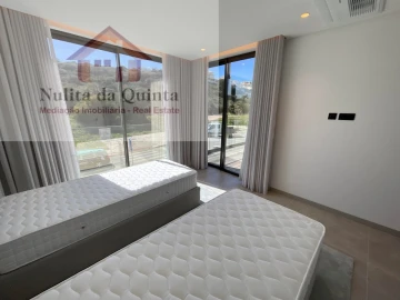 Moradia T3 para Venda em Albufeira e Olhos de Água
