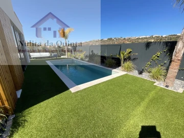 Moradia T3 para Venda em Albufeira e Olhos de Água