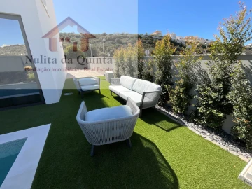 Moradia T3 para Venda em Albufeira e Olhos de Água