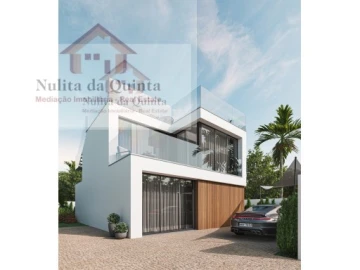 Moradia T3 para Venda em Albufeira e Olhos de Água